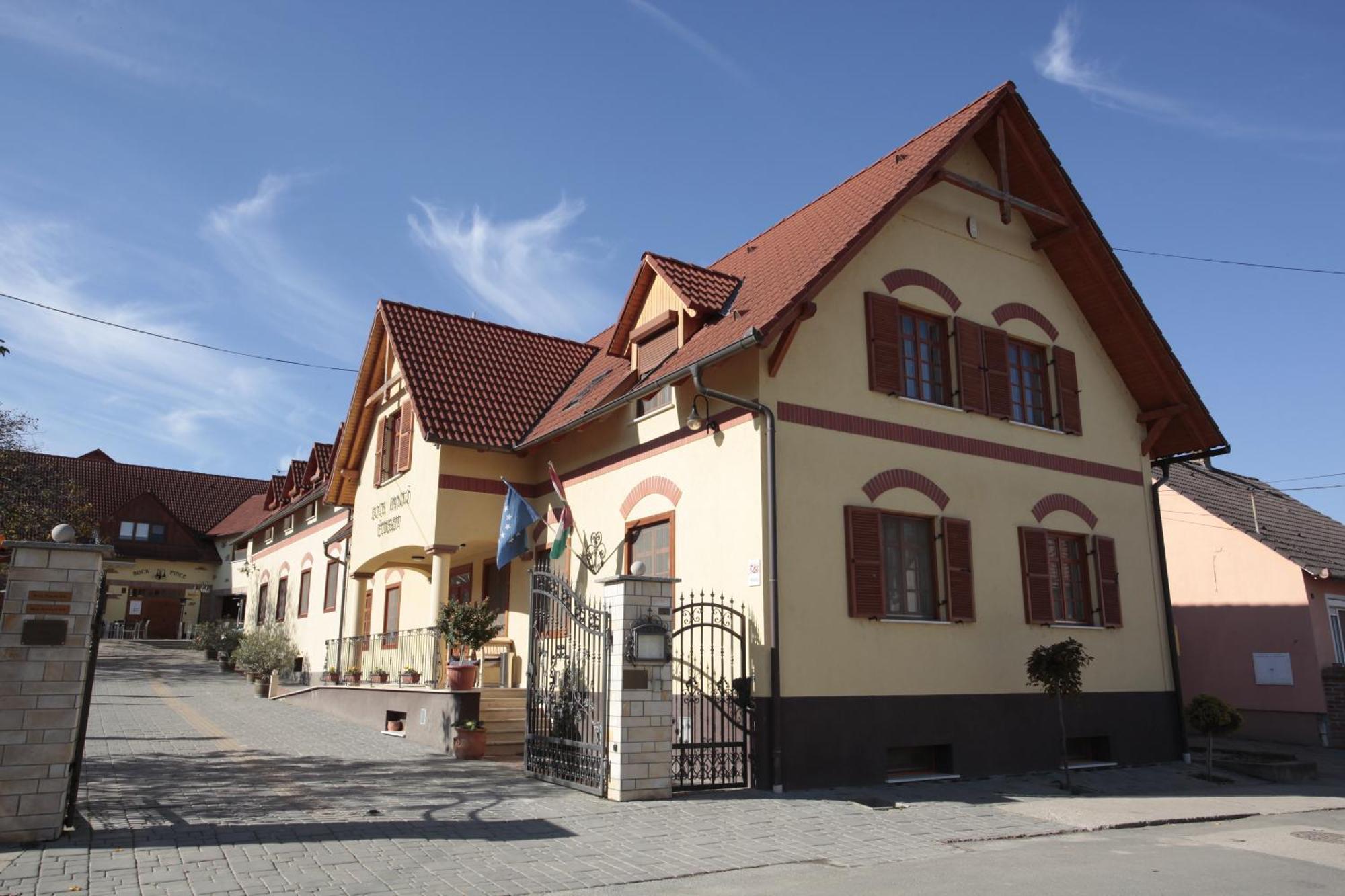 Bock Hotel Ermitage Villány Εξωτερικό φωτογραφία